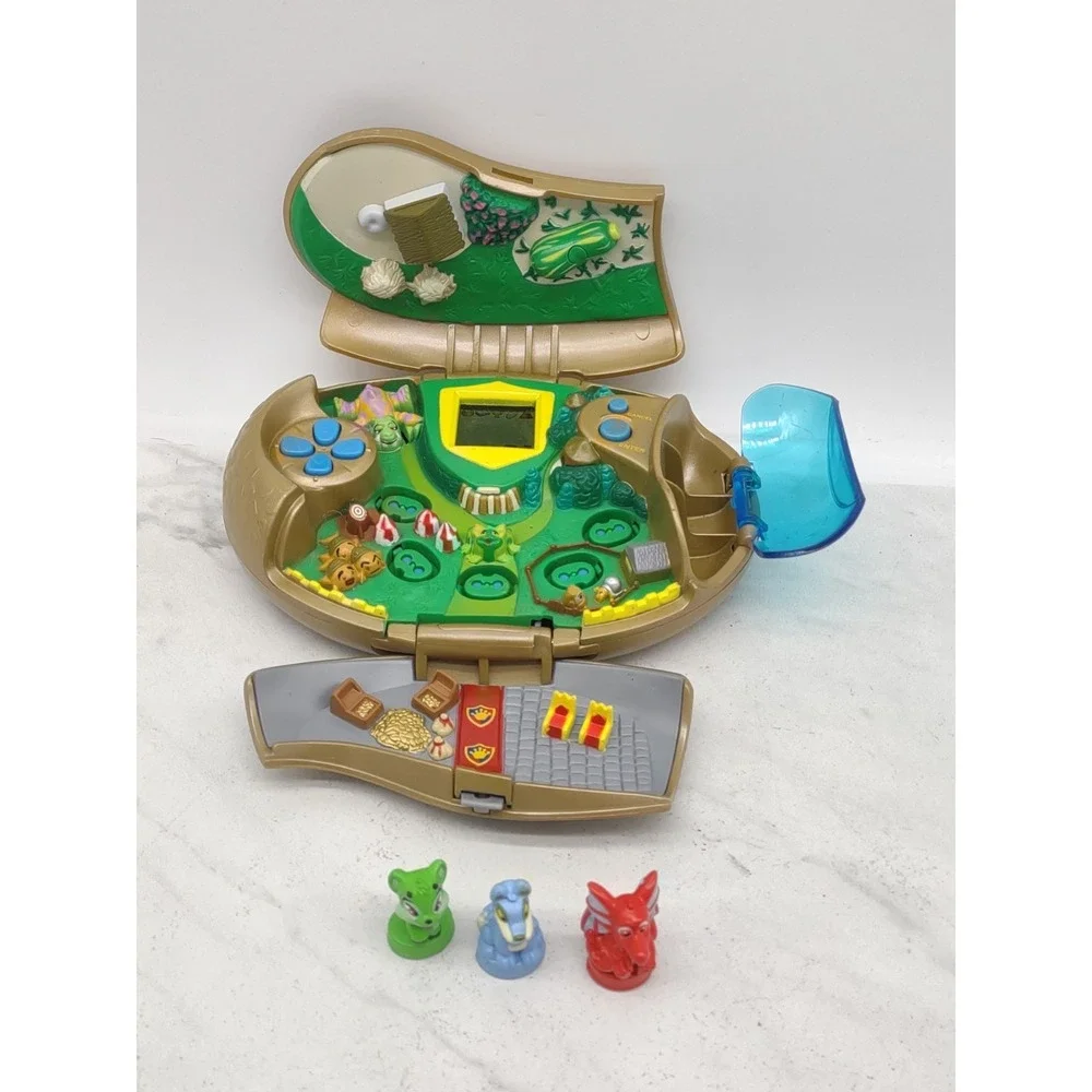 Vintage 2003 Hasbro NeoPets Virtual Electronic Handheld Game +3 Original Figures